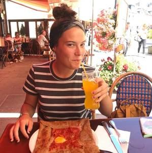 Meet your Posher, Phoebe